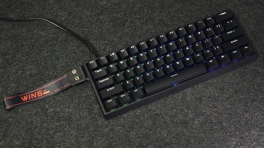 Teclado Magnético Aula WIN 60 HE