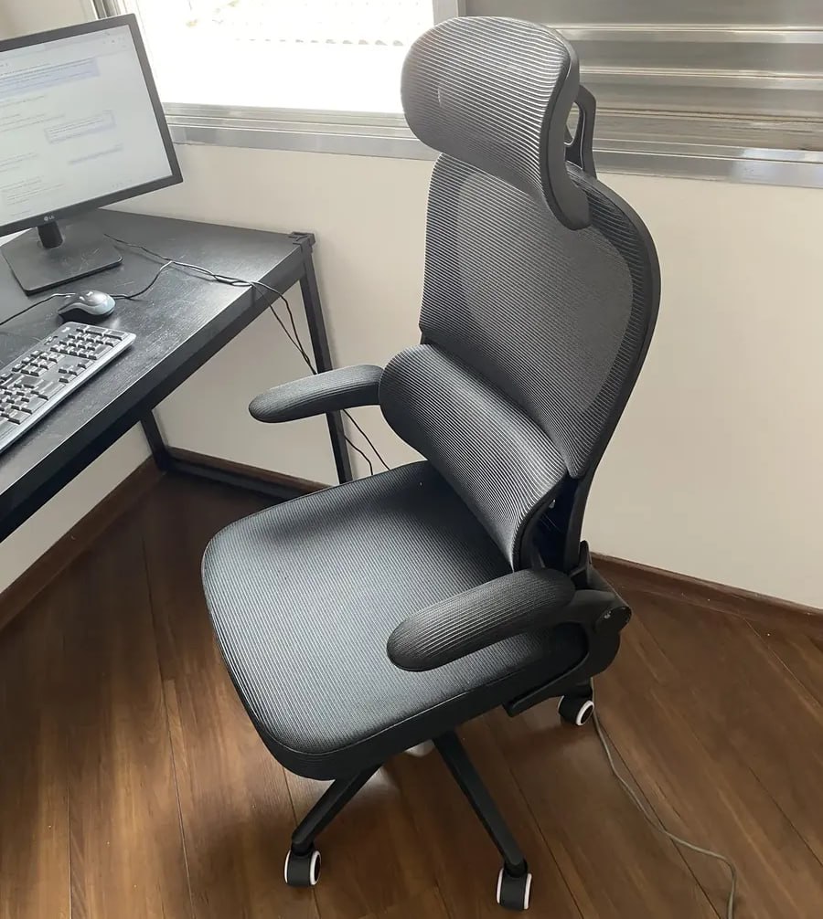 Cadeira Escritório Ergonômica Genebra B500 Luvinco Cor Preto Com Suporte Lombar Estofado Mesh